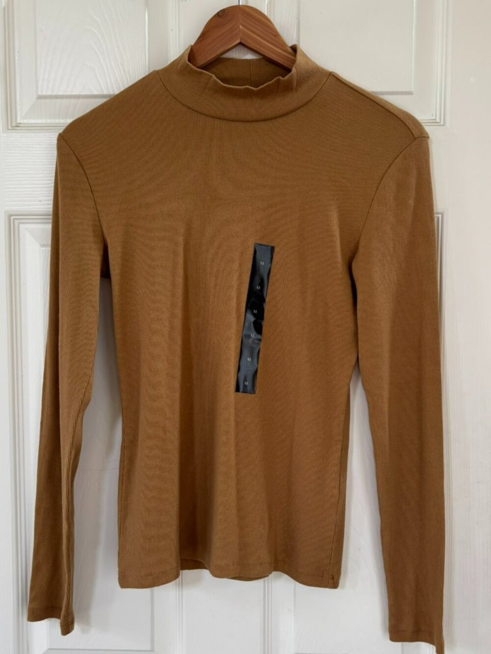 NWT Banana Republic Dark Gold/Mustard Ribbed Mock Turtleneck Top Medium